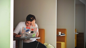 كيف تحل مشكلة بطء اللابتوب؟
