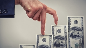 تعرف على سعر الدولار أمام الجنية المصري