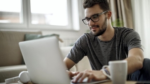 كيف تقوم بتسريع شبكة الواي فاي أثناء عملك من المنزل؟