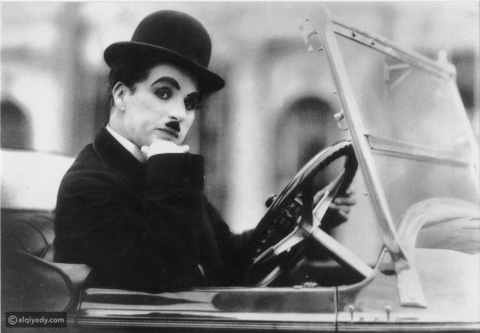 تعرف على شارلي شابلن أحد أهم أعلام السينما الصامتة القيادي